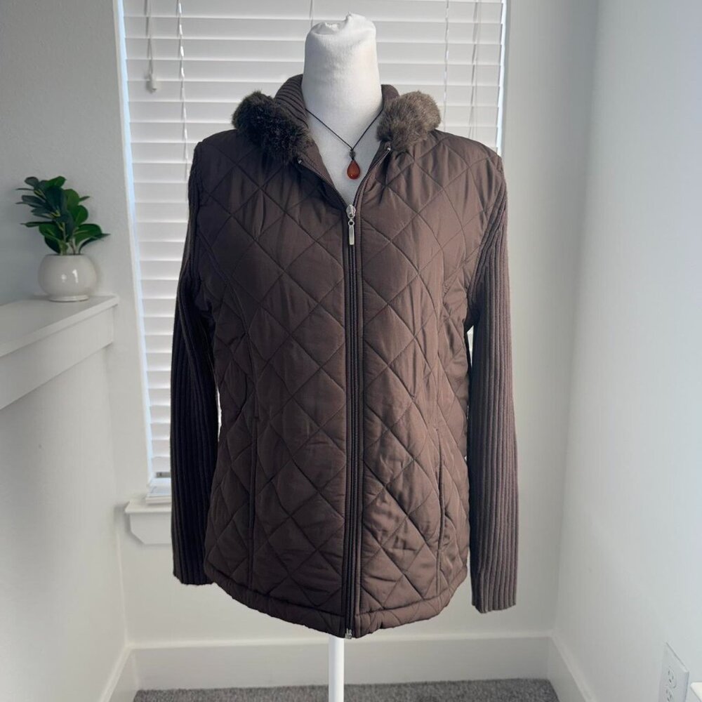 Carolyn Taylor Brown Quilted Jacket 🟤 | Vintage-Inspired Winter Outerwear